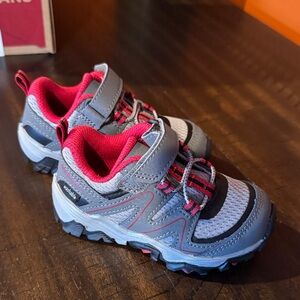 Merrell toddler Sneakers in Gray and Pink